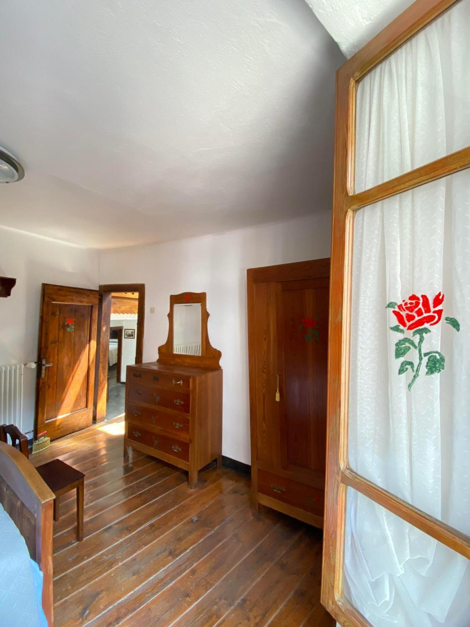 Casa Nel Centro Storico Di Borno 빌라 외부 사진