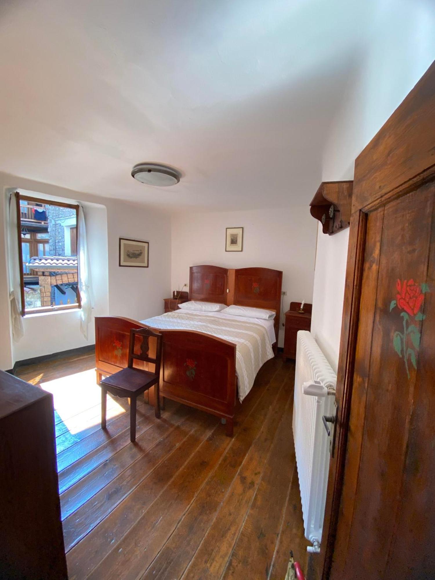 Casa Nel Centro Storico Di Borno 빌라 외부 사진