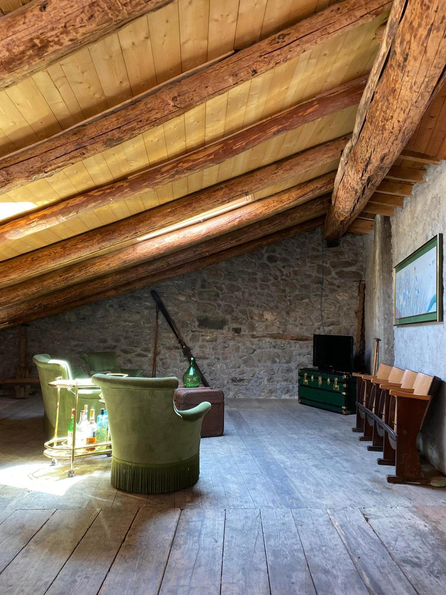 Casa Nel Centro Storico Di Borno 빌라 외부 사진